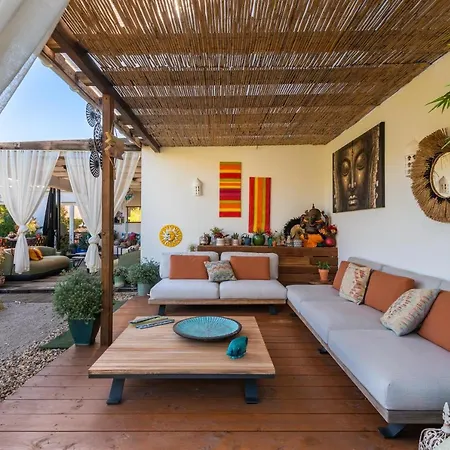 Seeds Of Silence Boutique Wellbeing Near Olhao Faro Bed & Breakfast 4*