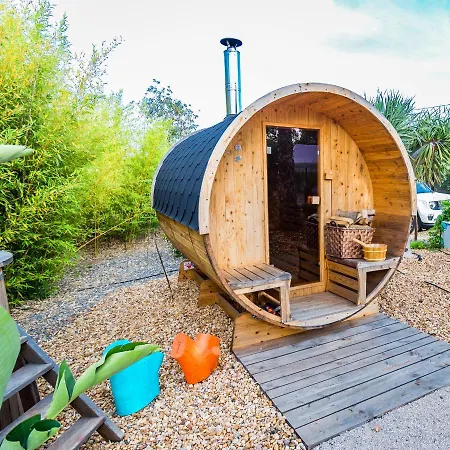 Seeds Of Silence Boutique & Retreat Center Near Olhao فندق مبيت وإفطار *